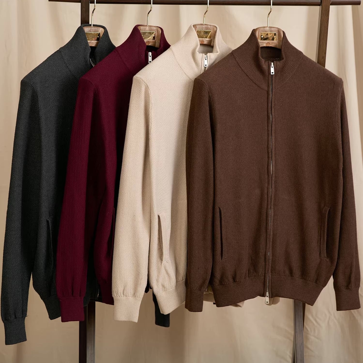 Ufficio Villasekoitteinen Neulottu Neuletakki